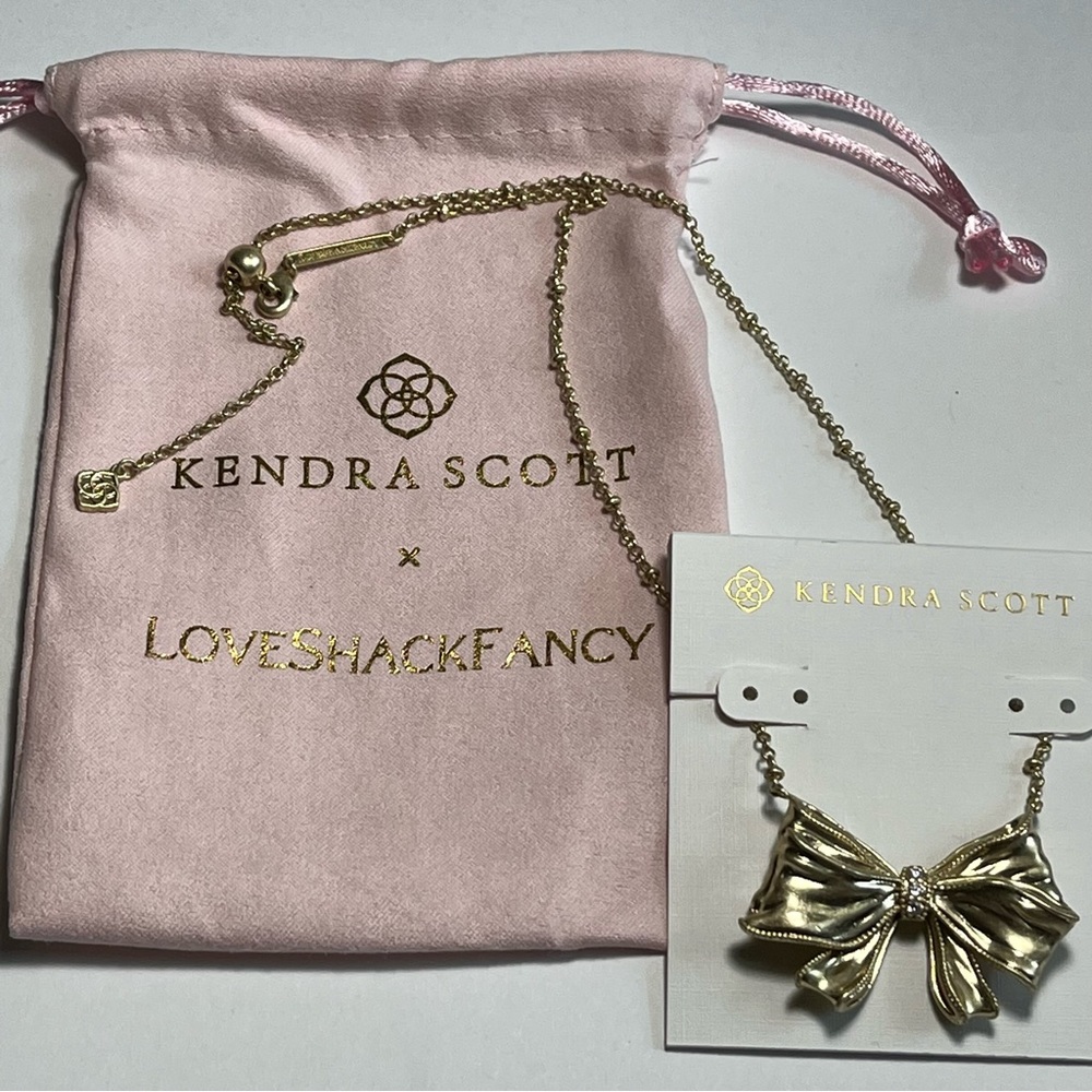 🎀Kendra Scott x Love Shack Fancy Gold Bow Necklace in White Crystal✨ - Picture 11 of 12